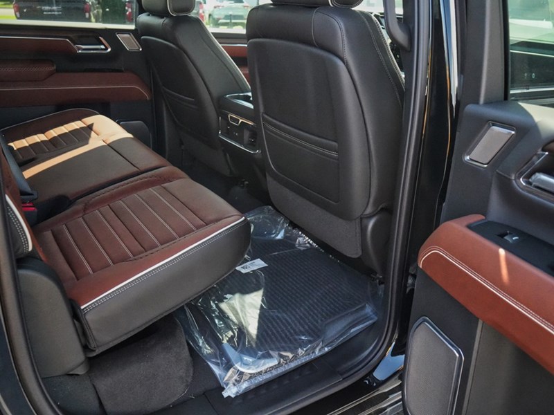 2024 GMC Sierra 3500HD 4WD Crew Cab 159