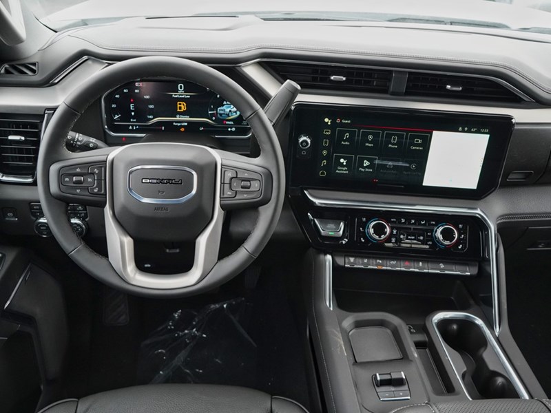 2025 GMC Sierra 3500HD 4WD Crew Cab 172