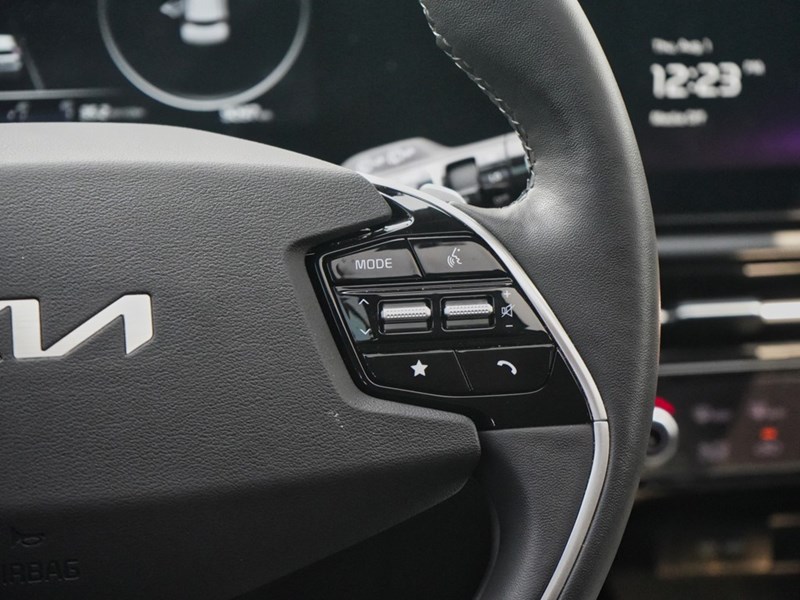 2024 KIA NIRO EV WAVE FWD