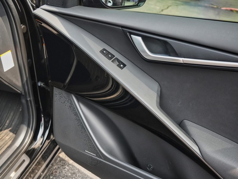 2024 KIA NIRO EV WAVE FWD